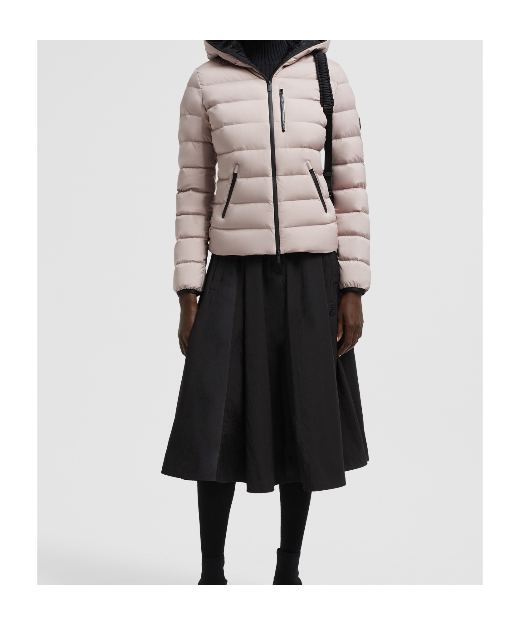 MONCLER HERBE SHORT DOWN JACKET