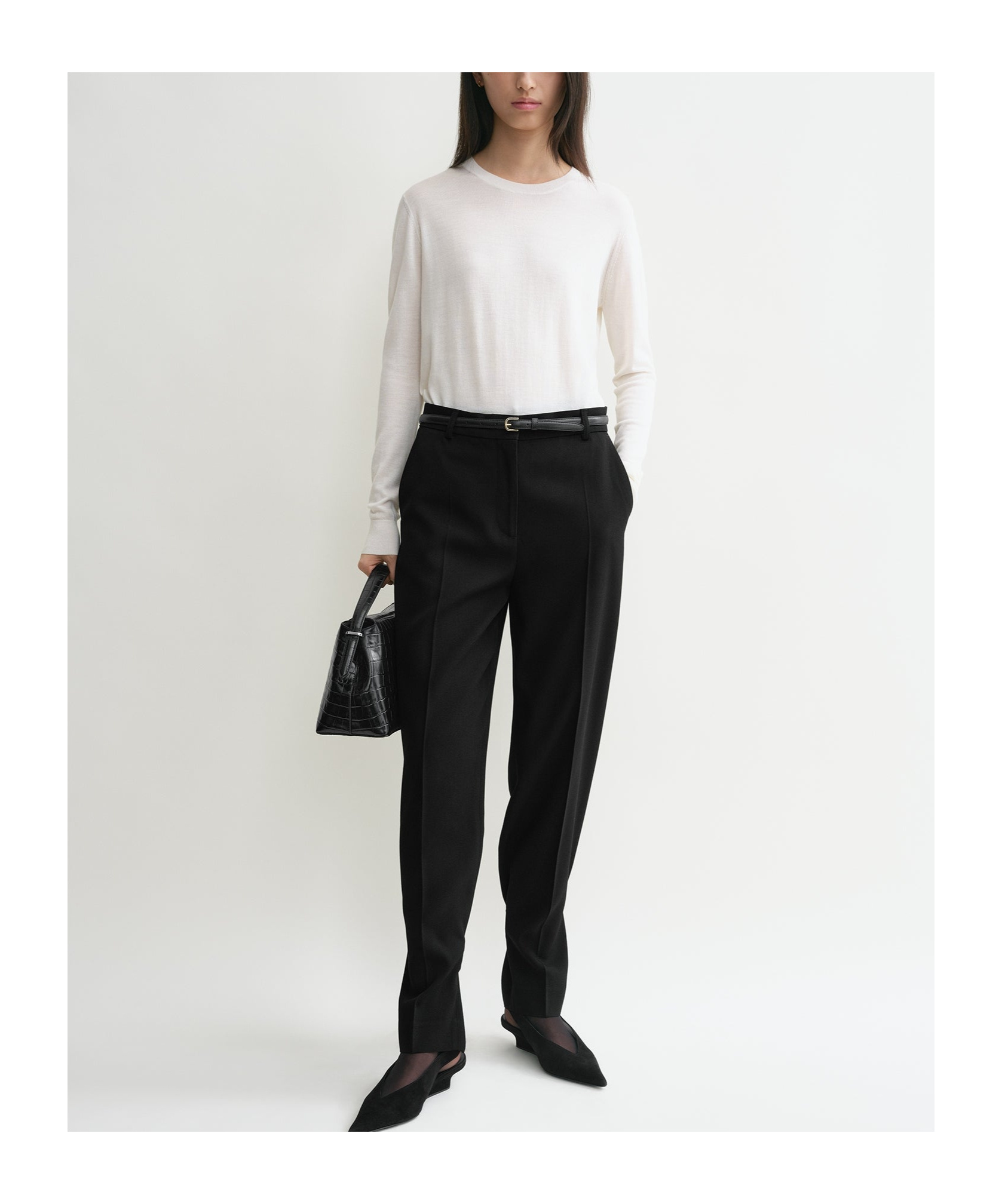 Totême Buckled Wool Casual Pants In Black