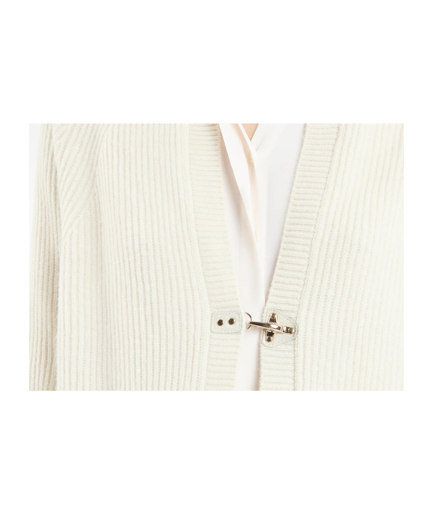 Fay Long-sleeved Knitted Cardigan In White