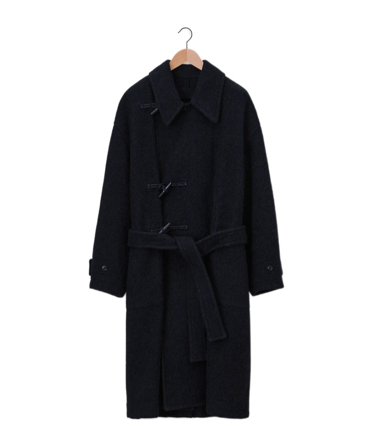 Lemaire Belted Felted Duffle Coat In Black