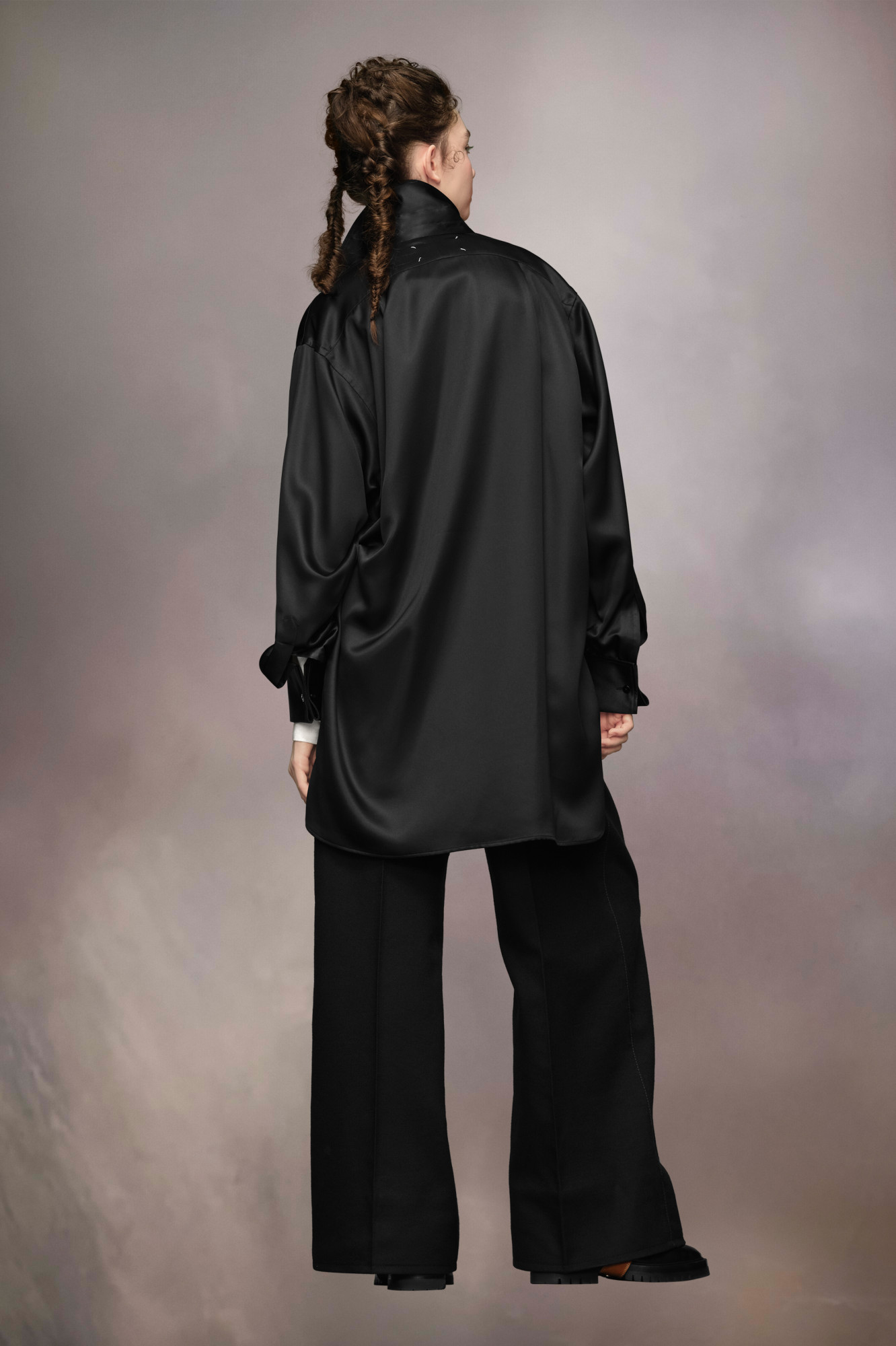 Maison Margiela Long Sleeved Buttoned Satin Shirt In Black