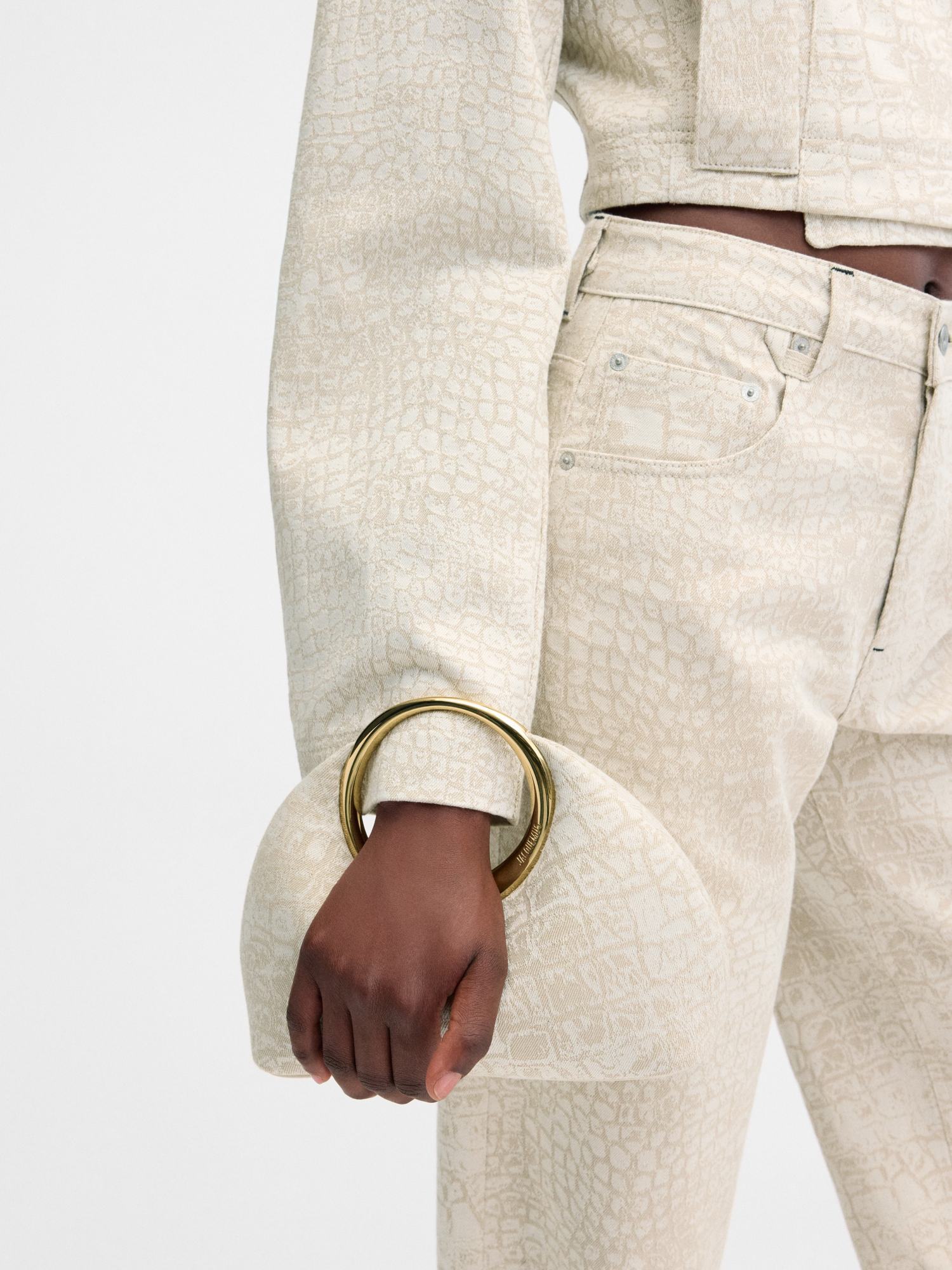 Jacquemus Mini Ring Handbag In Nude