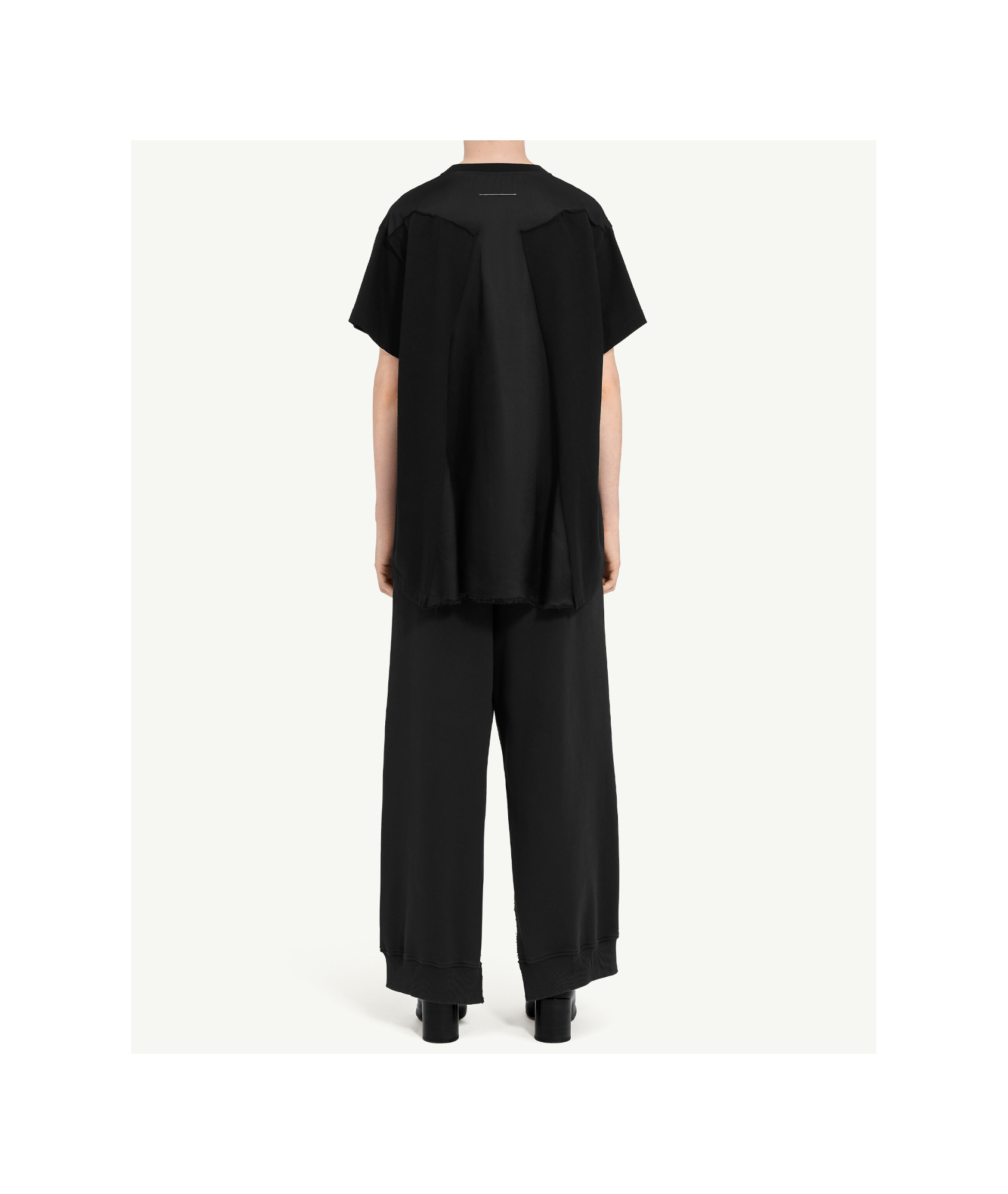 Mm6 Maison Margiela Round-neck Sweater In Black