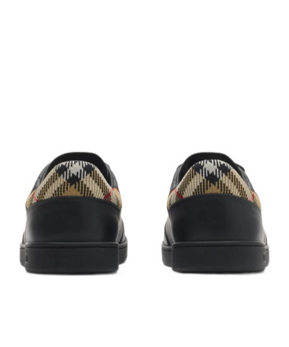 Burberry Set Leather Sneakers In Black