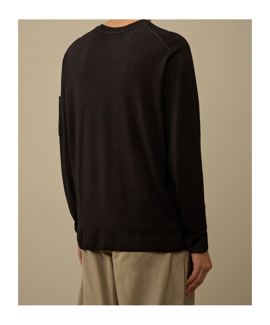 C.p. Company Fine-knit Merino Crewneck Sweater With Patch Pocket Detail In Black