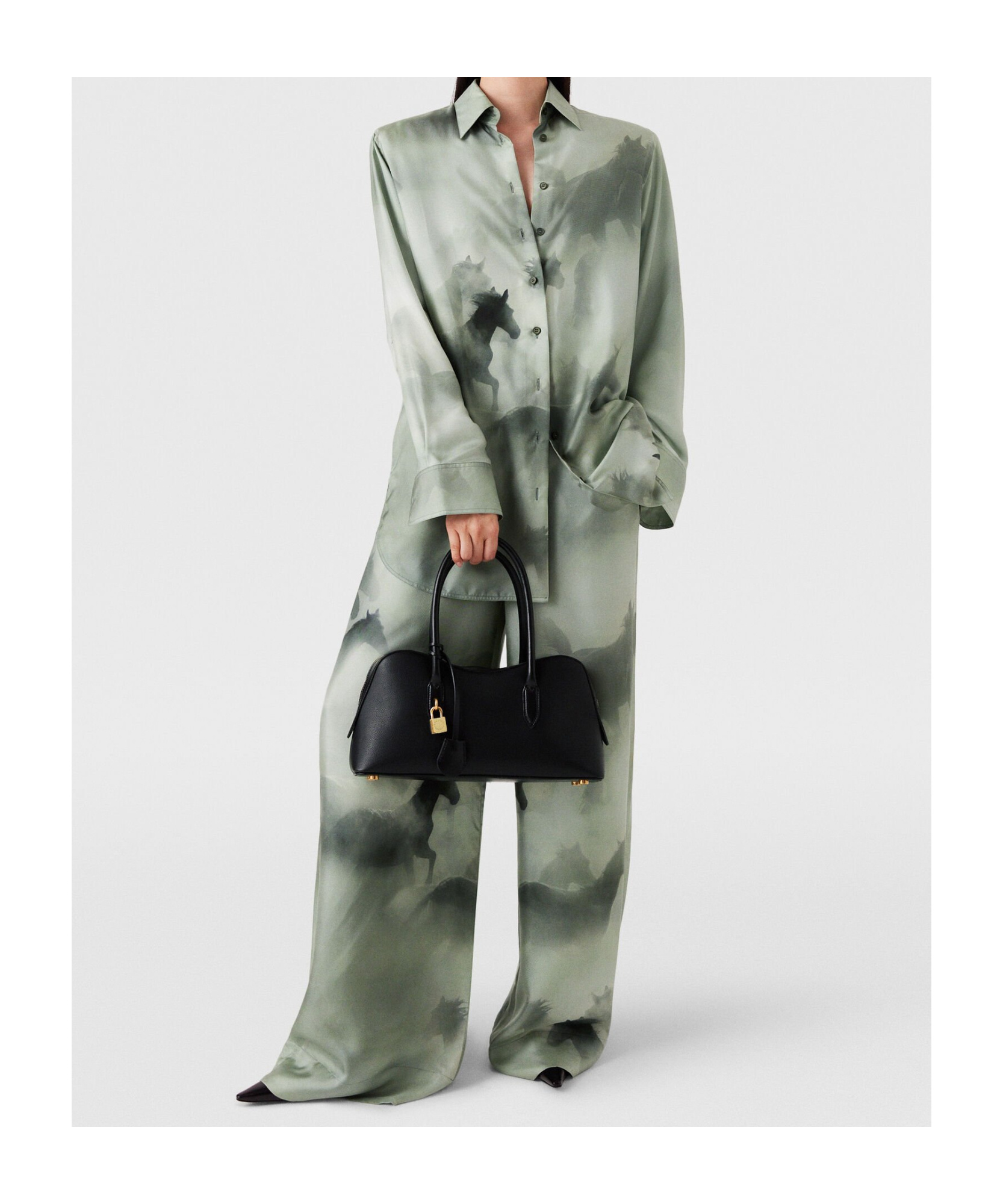 Stella Mccartney Structured Shape Shoulder Bag With Gold-tone Hardware In Black