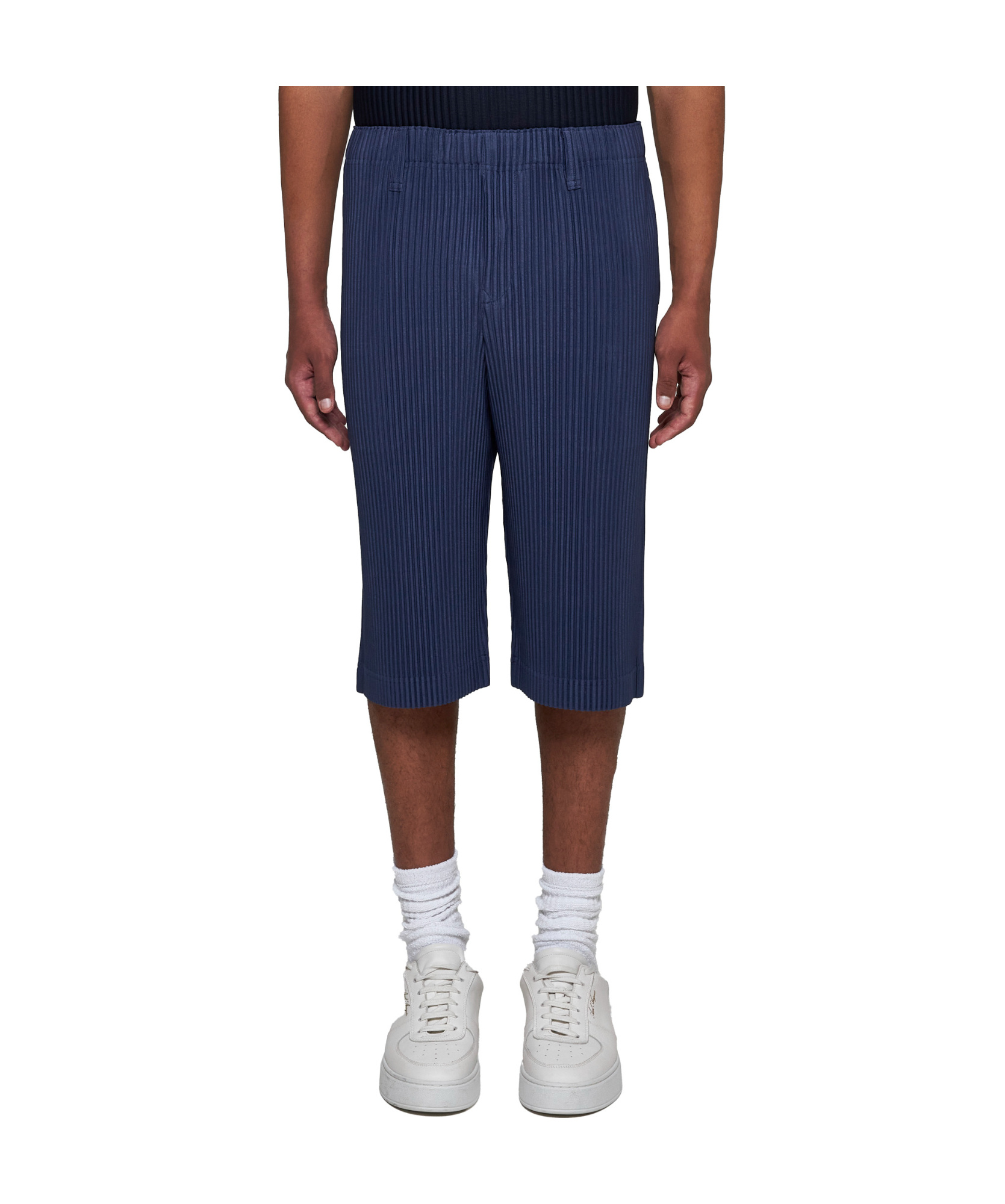 Issey Miyake Navy Tailored Pleats 2 Shorts In Blue