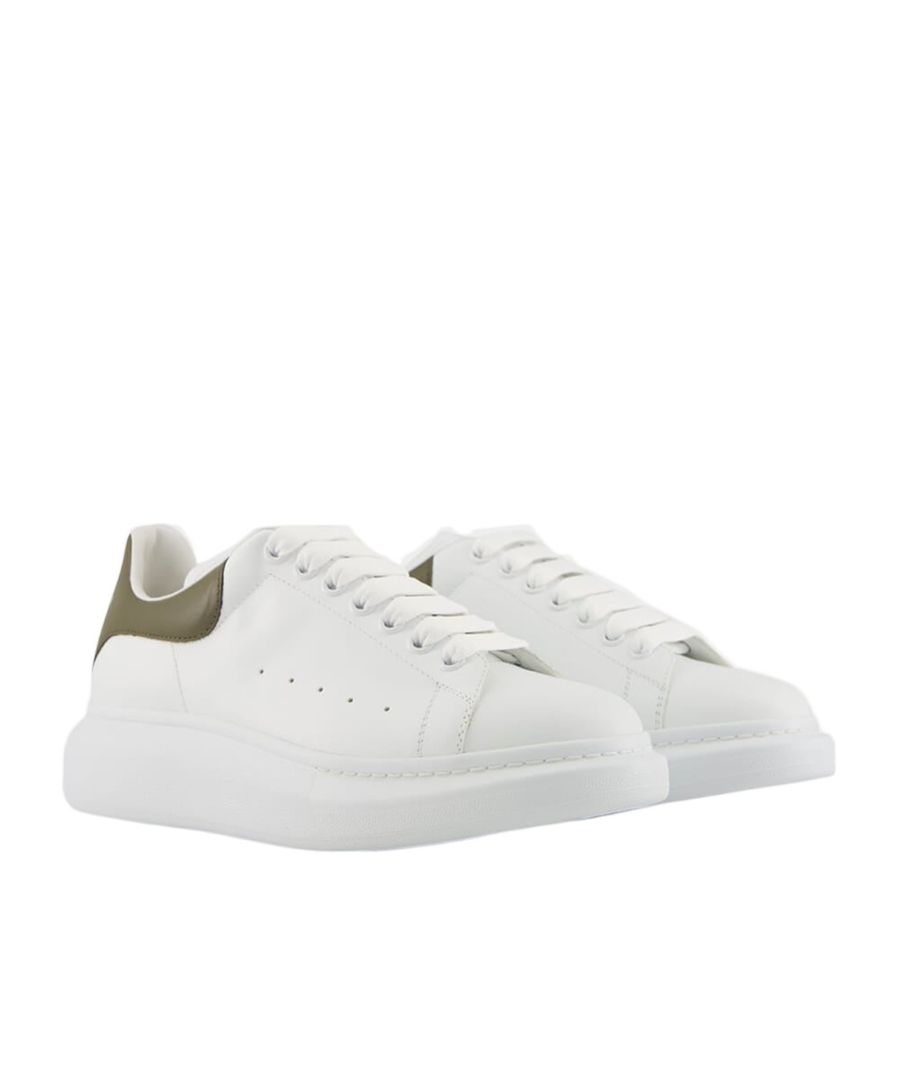 Alexander Mcqueen Sneakers In White