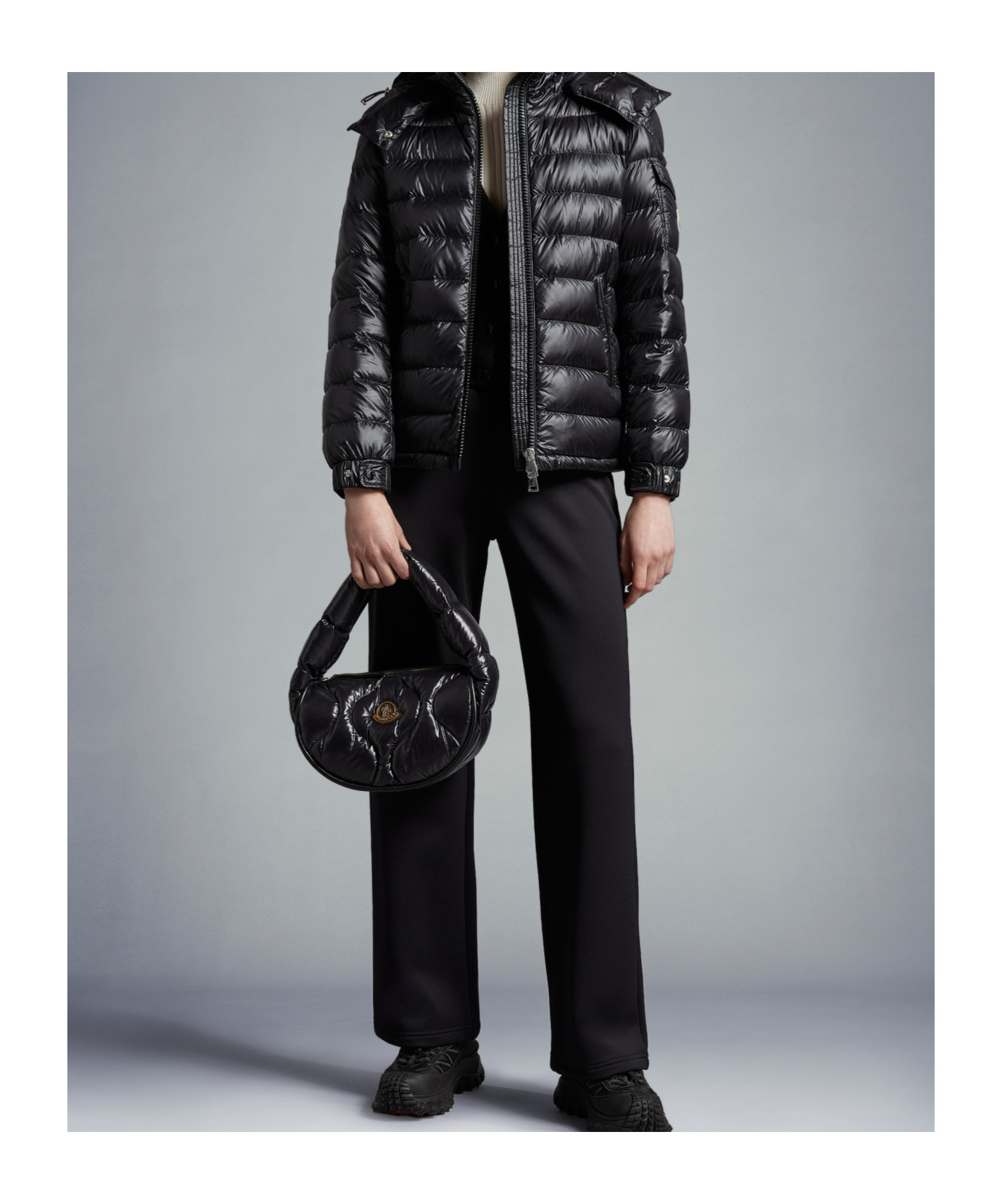 Moncler Bady Hooded Short Down Jacket Black In Black