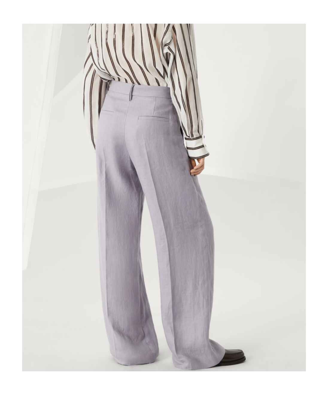 Brunello Cucinelli Loose Pleated Trousers In Gray