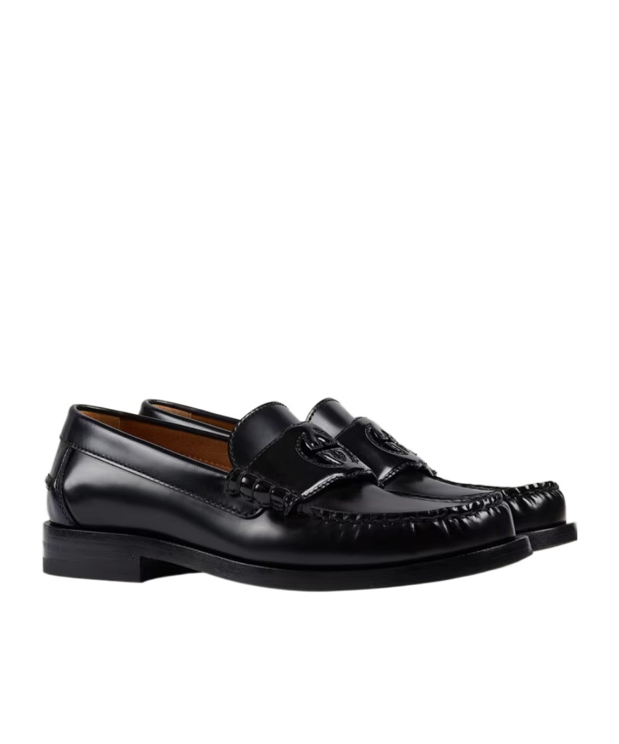 Gucci Interlocking G Leather Loafers In Black