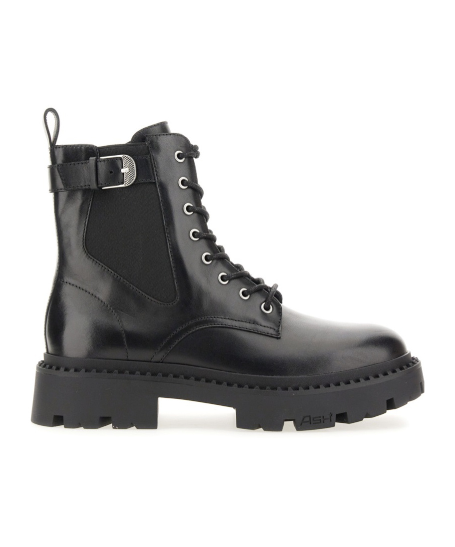 Ash Black Leather Amphibian With Rugged Sole In Black
