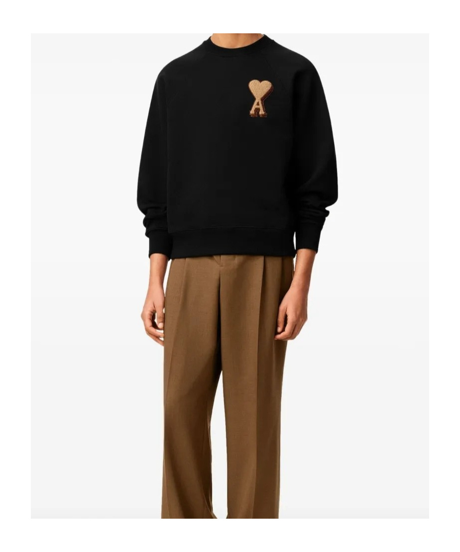 Ami Alexandre Mattiussi Classic Crew Neck Sweatshirt With Iconic Heart Emblem In Black