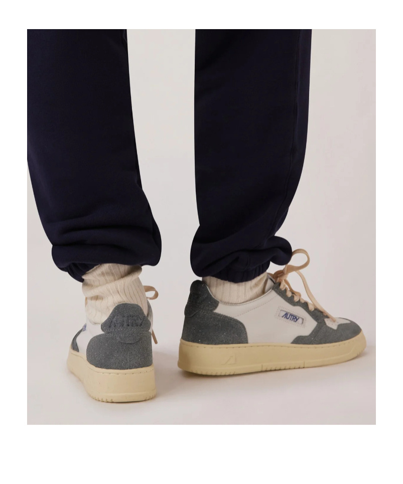 Autry Medalist Leather Suede Sneakers In Blue