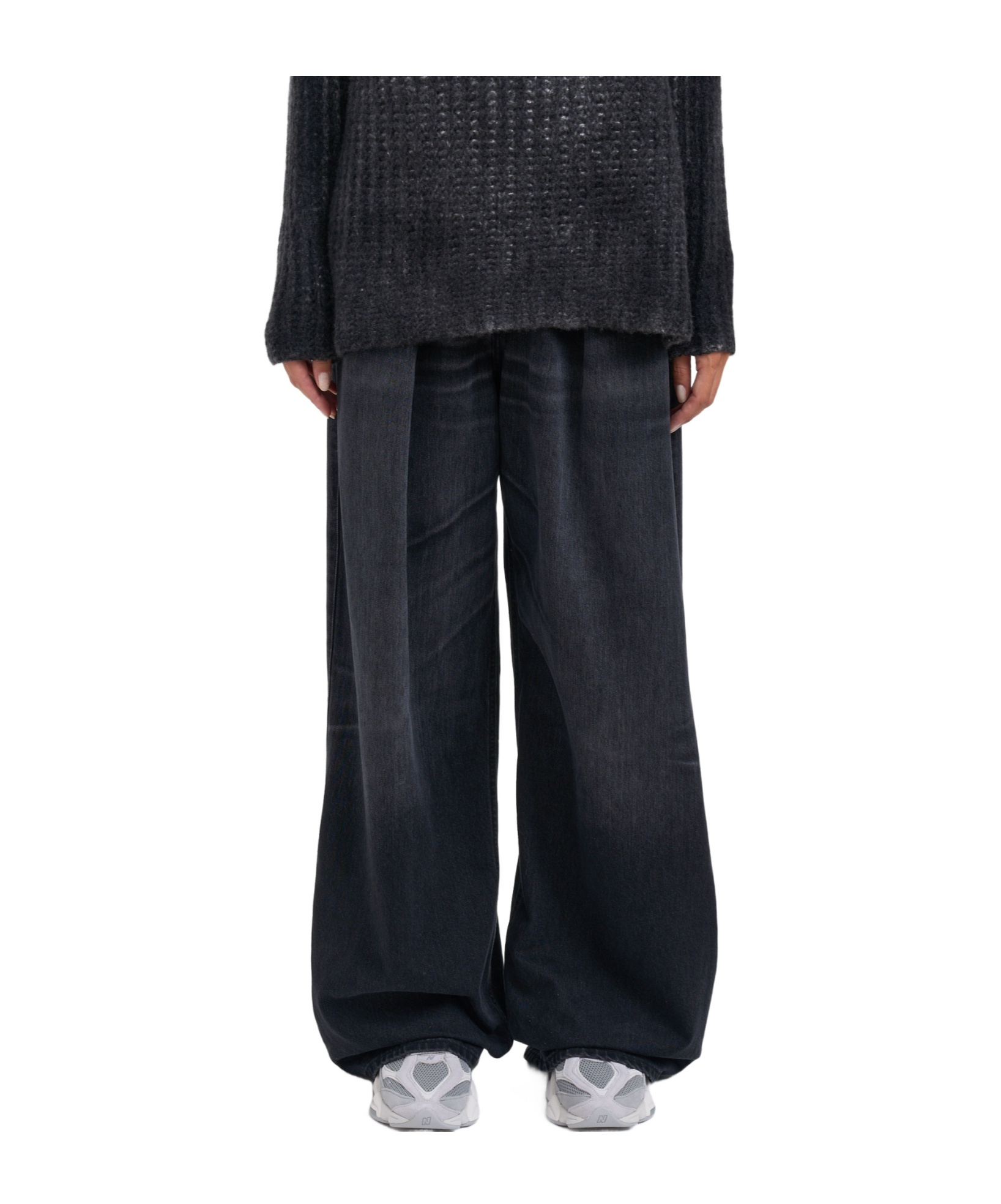 Haikure Wide-leg Jeans In Black