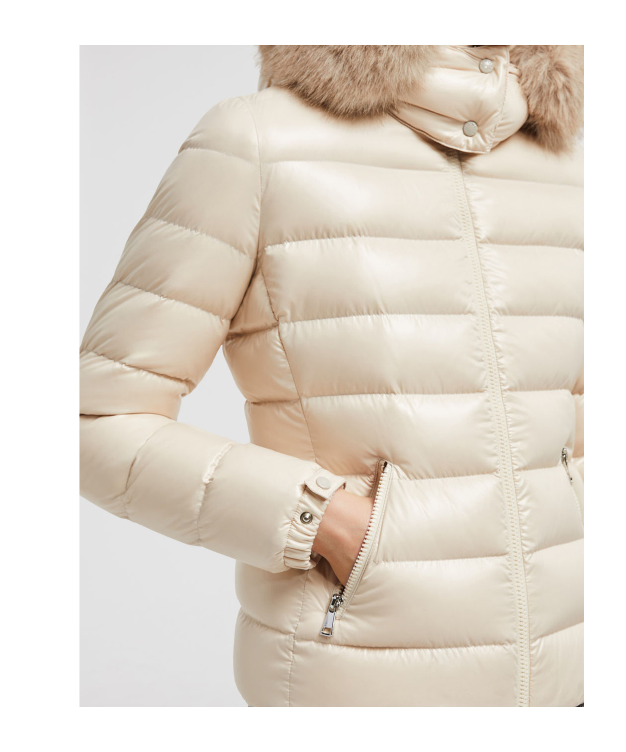 Moncler Doudoune Courte Badyf In Nude