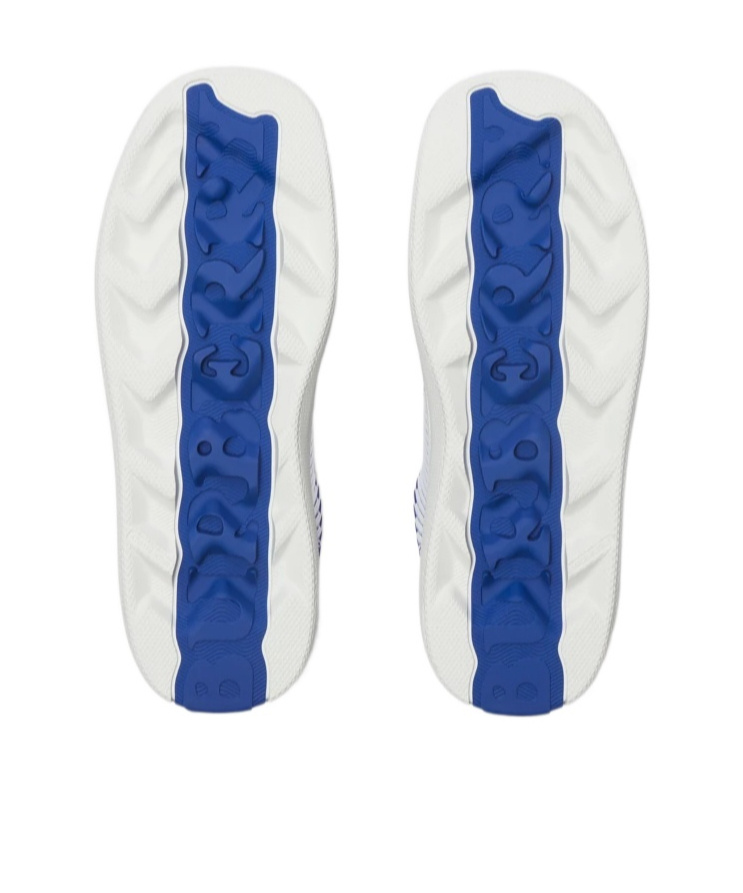 Burberry Dynamic Blue And White Patterned Sneakers In White
