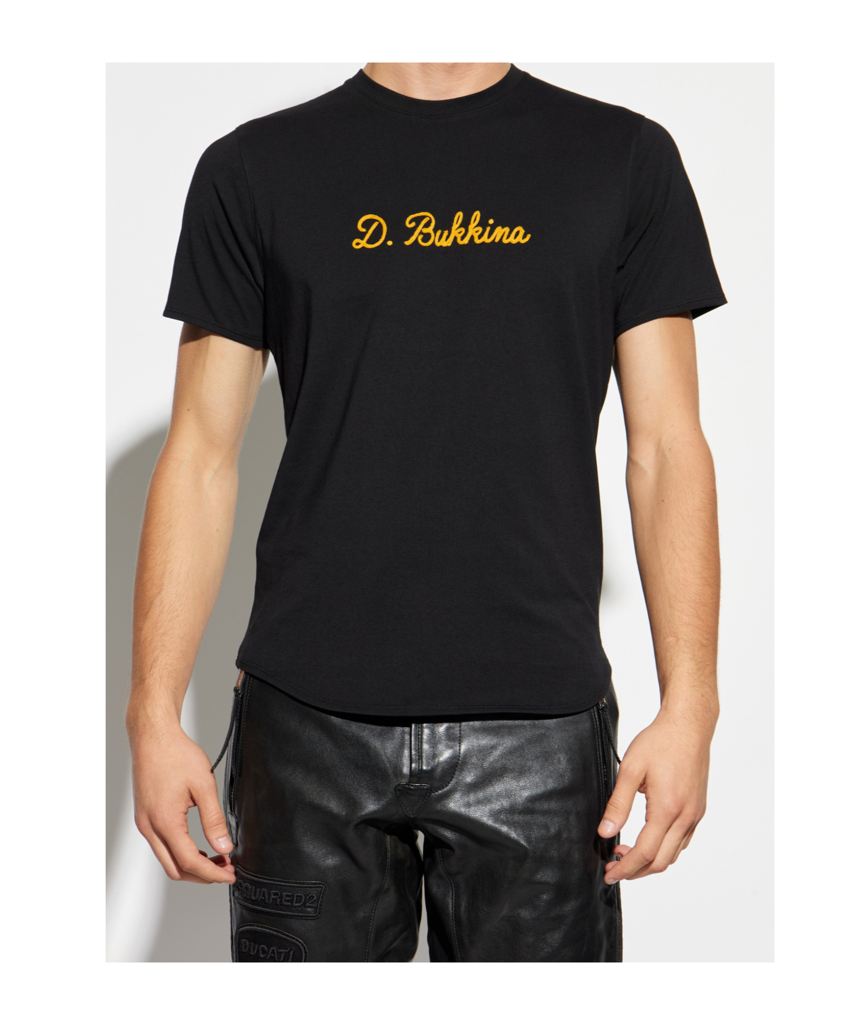 Dsquared2 X Magliano Logo Embroidered Crewneck T-shirt In Black