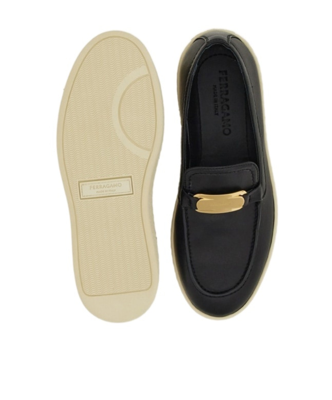 Ferragamo New Vara Buckle Sports Loafer In Green