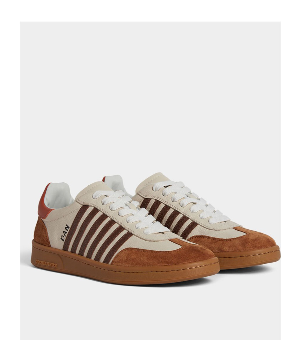 Shop Dsquared2 Round Toe Low-top Sneakers In Brown