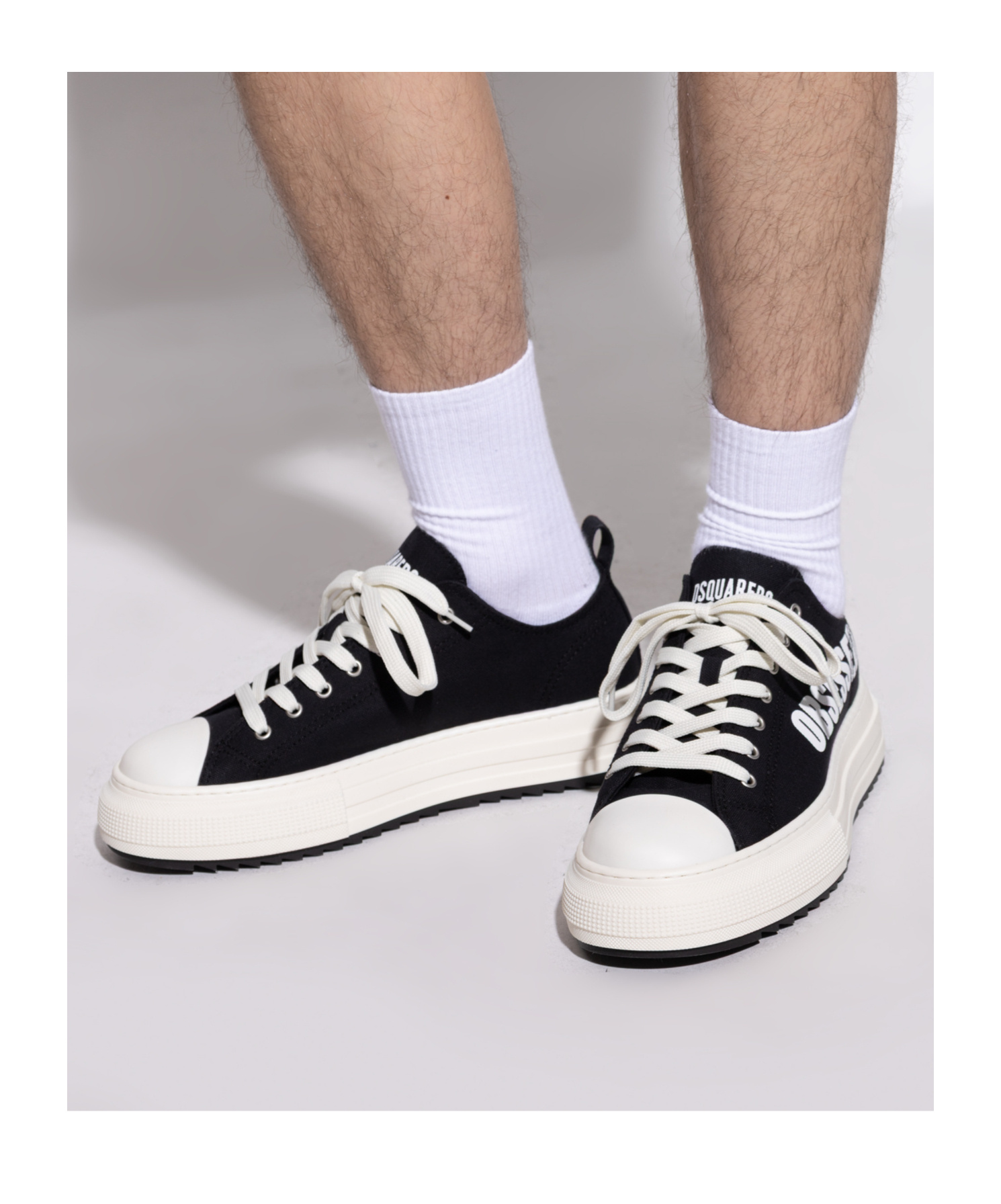 Dsquared2 Lace-up Sneakers In Black