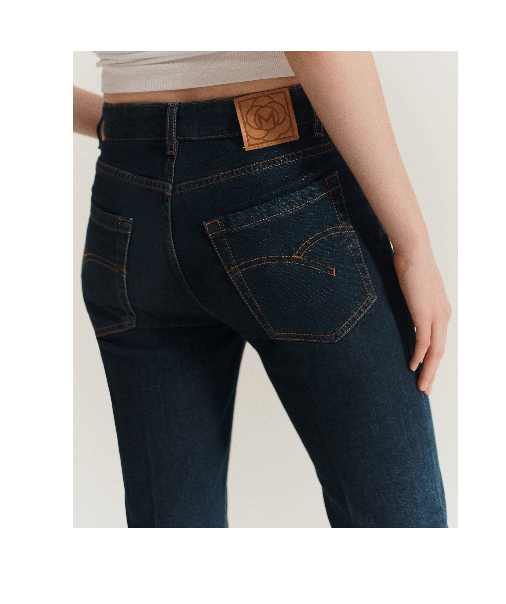 Marella Flared Cropped Jeans In Black