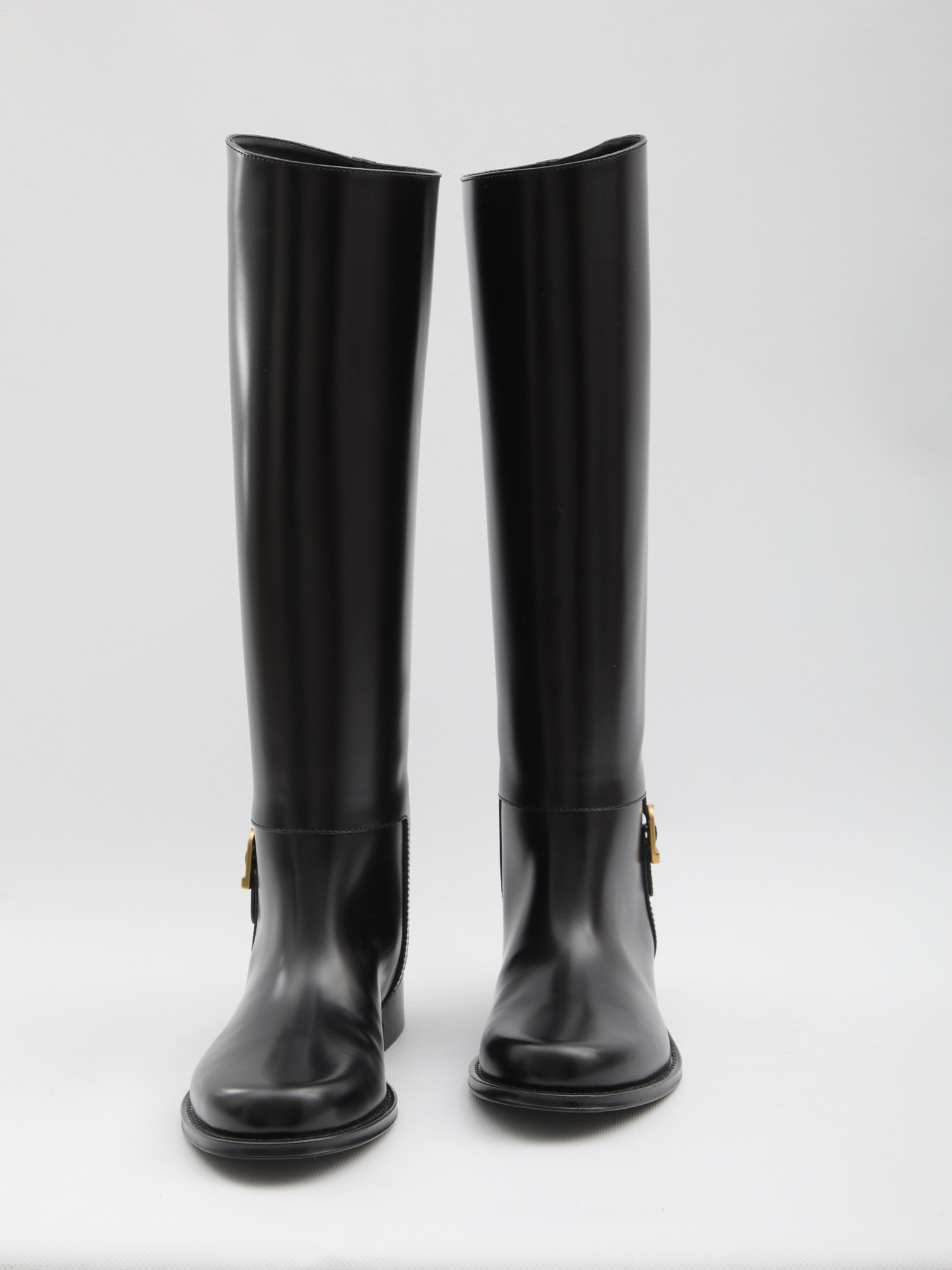 Saint Laurent Julia Calf-leather Buckle Boots In Black