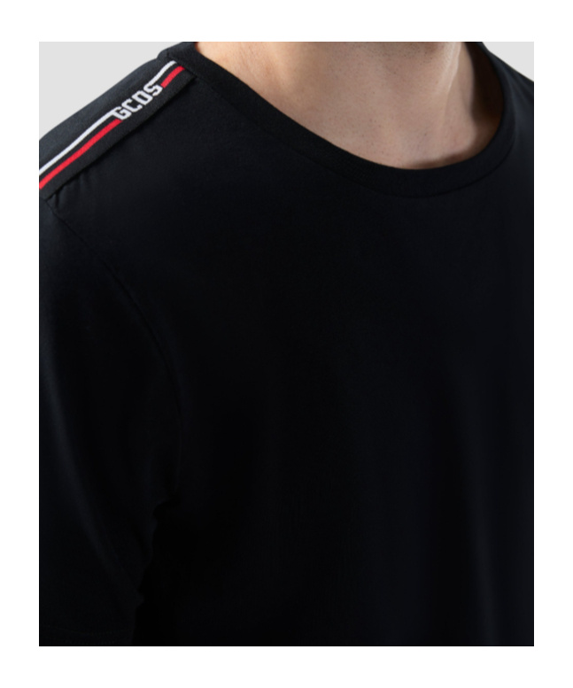 Gcds Logo Tape Stretch T-shirt In Black