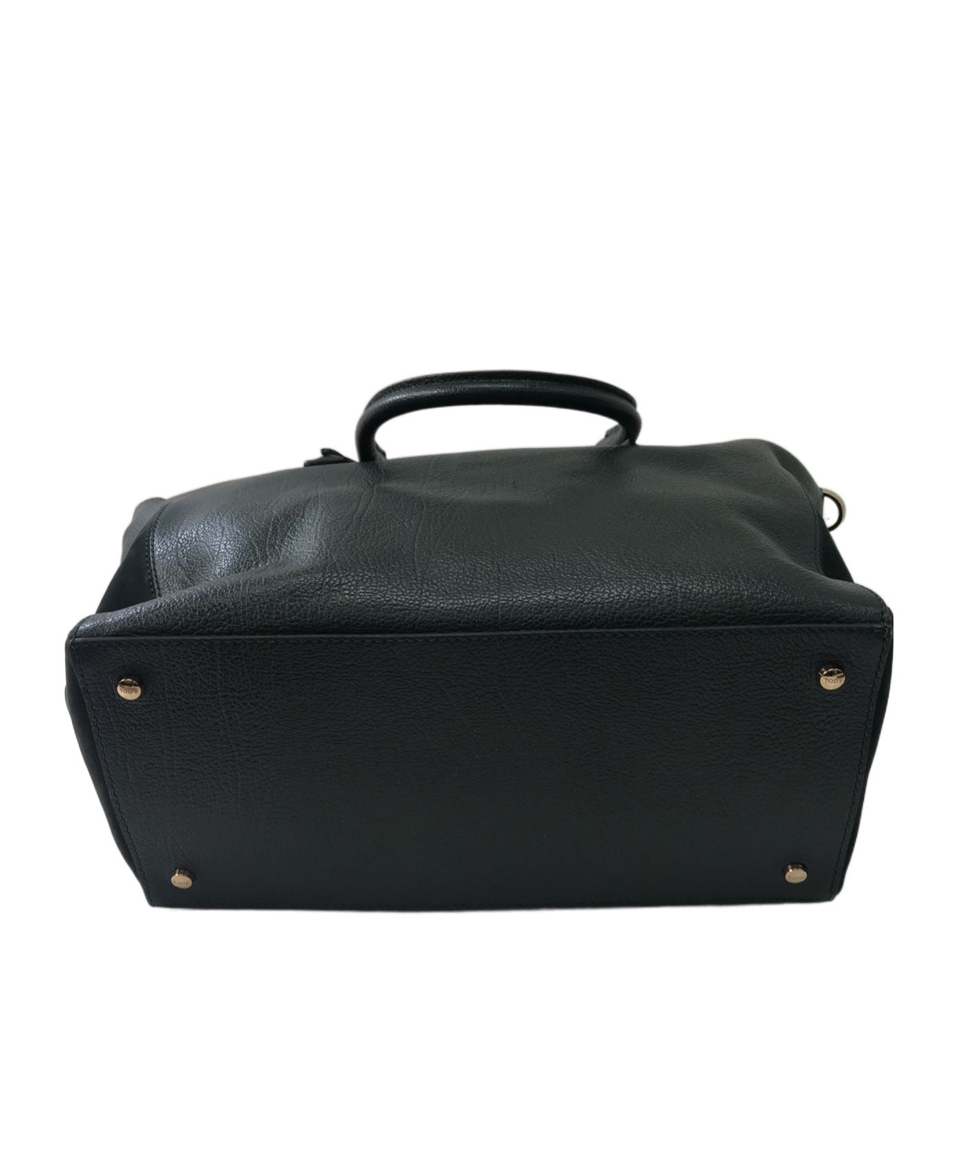 Tod's Zippered Shoulder Bag In Black
