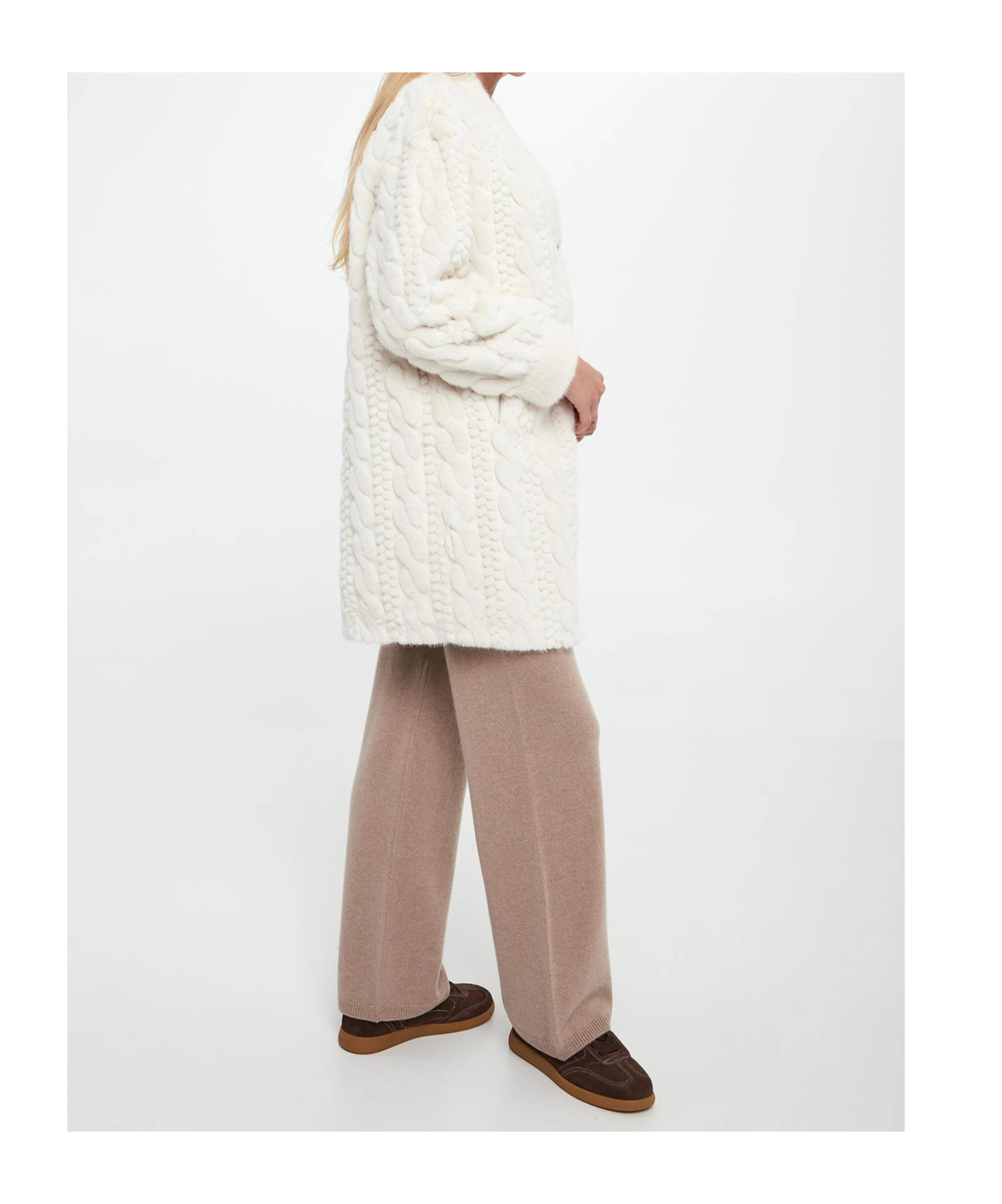 Ermanno Firenze Button Long-sleeved Coat In White