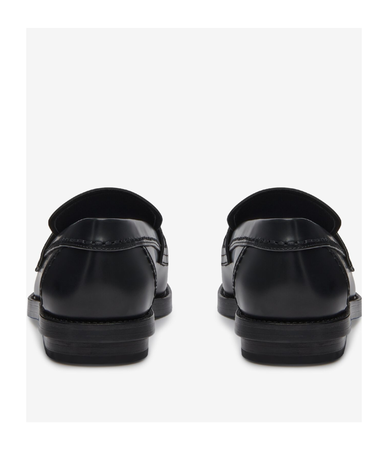 Alexander Mcqueen Seal Loafer In Black