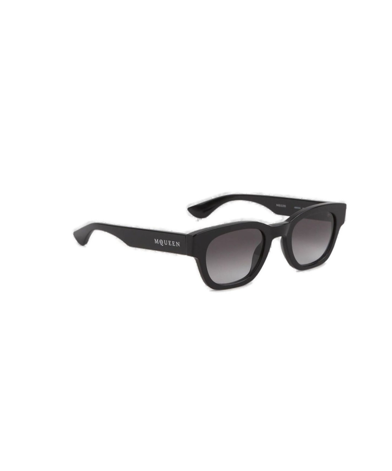 Alexander Mcqueen Geometric Sunglasses In Black