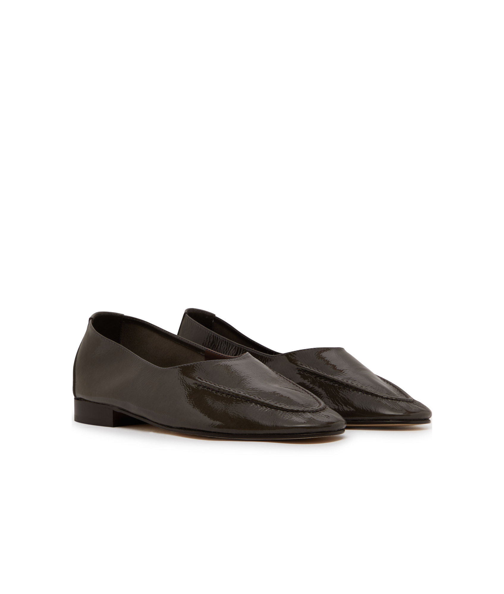 Hereu Pleated Shiny Ballet Flats In Black