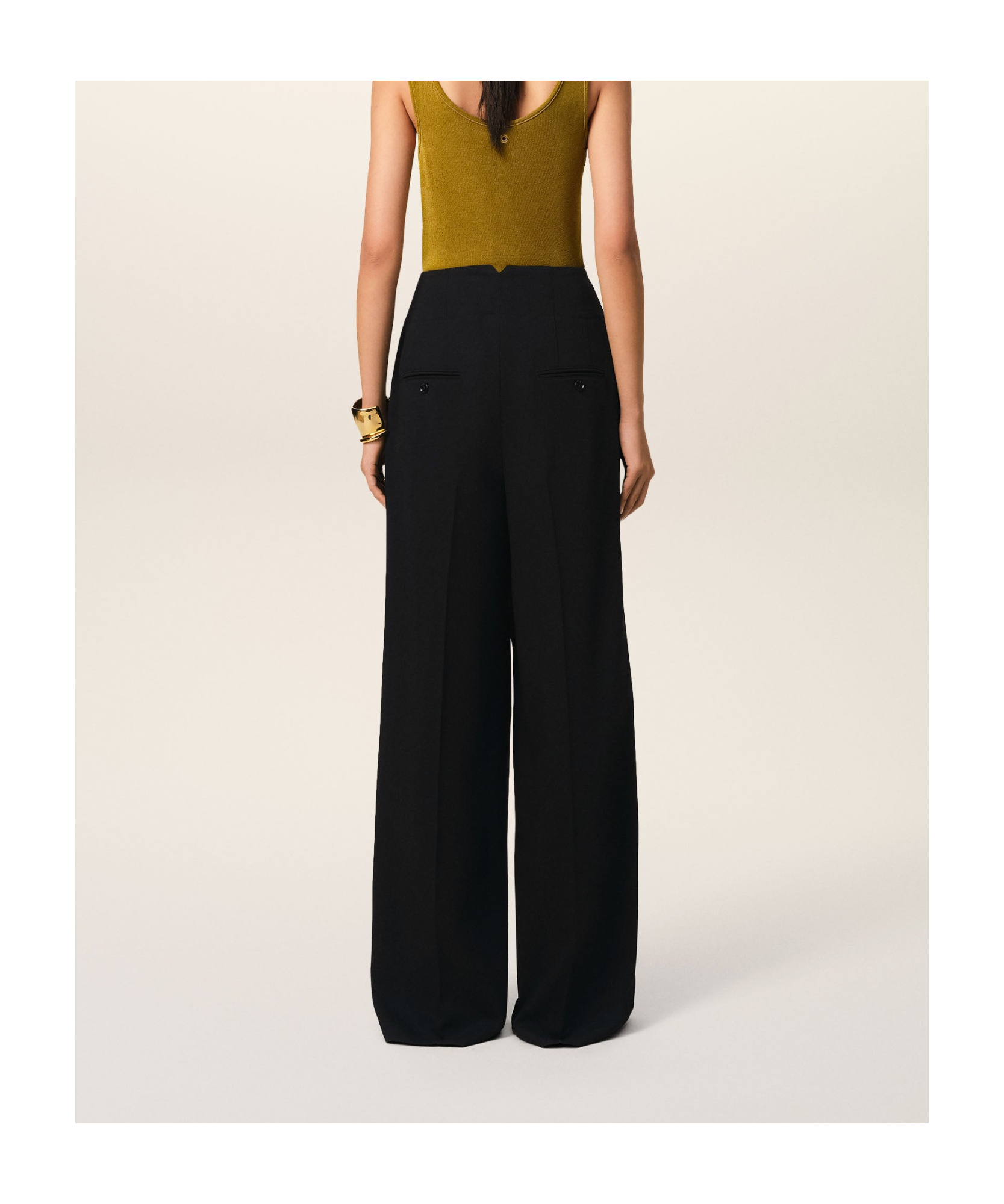 Shop Ami Alexandre Mattiussi Wool Casual Pants In Black