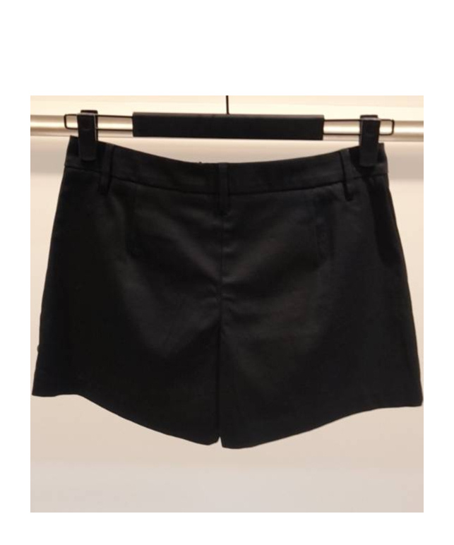 Moschino Wide-leg Shorts In Black