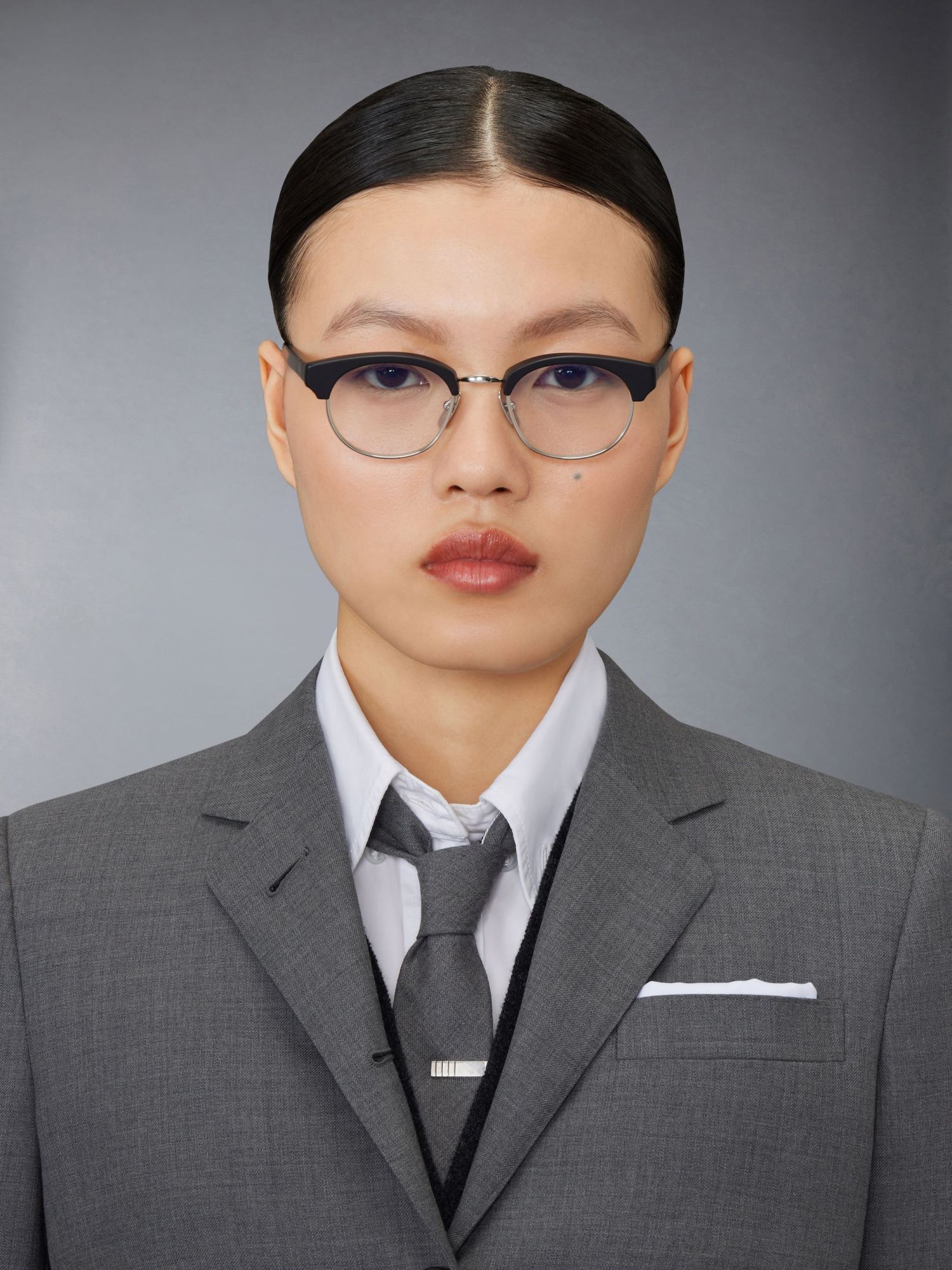 Thom Browne Oval-frame Glasses In Transparent