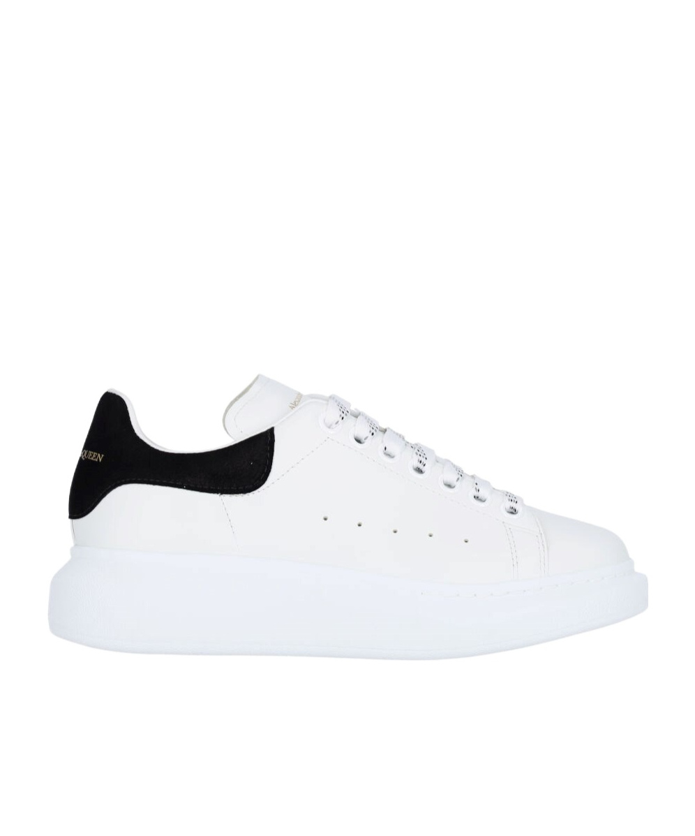 Alexander Mcqueen Leather Platform Sneakers With Round Toe And Contrasting Heel Tab In White