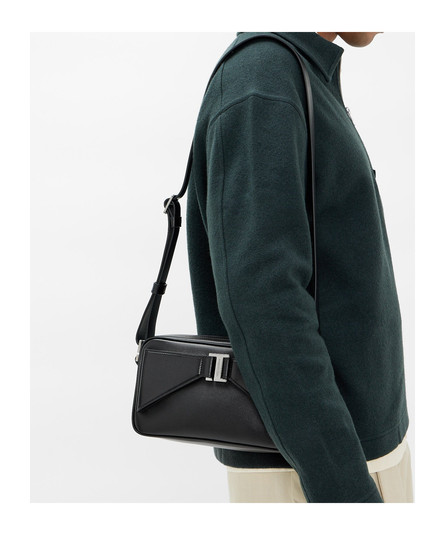 Dolce & Gabbana Zippered Shoulder Bag In Black