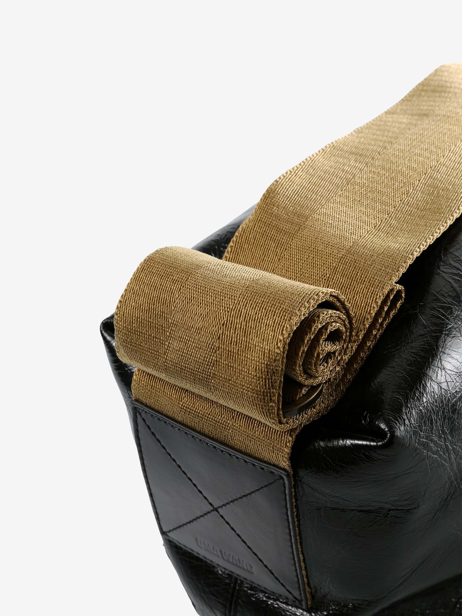 Uma Wang Medium Leather Shoulder Bag In Black