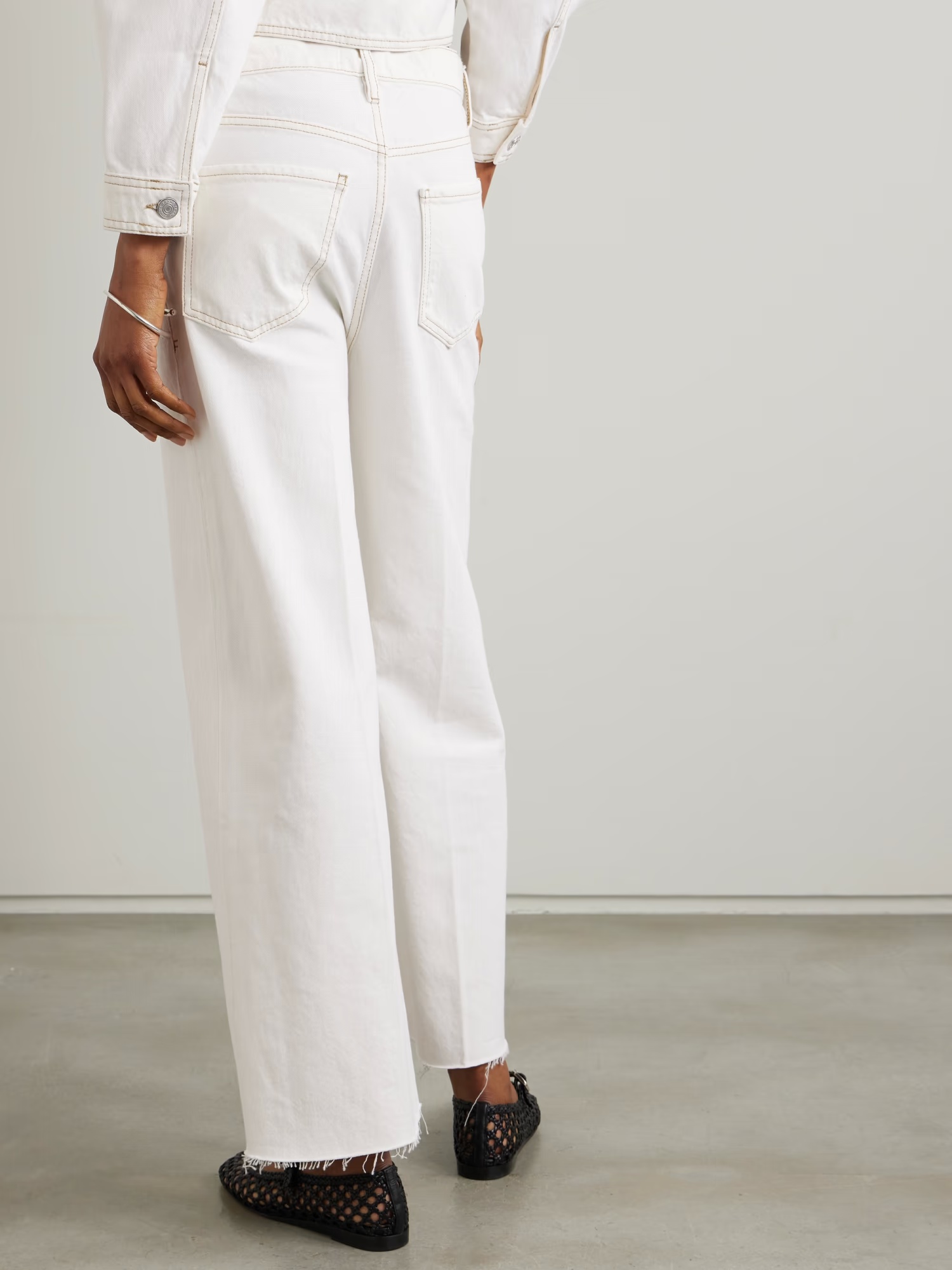 Frame Relaxed Wide Leg Utility Jeans In White
