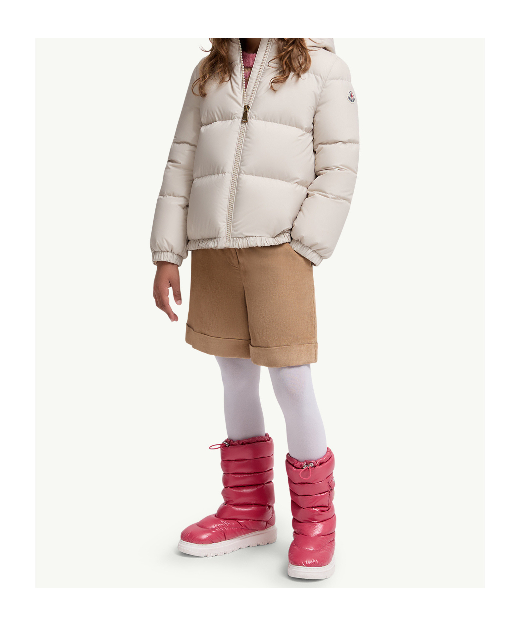 Moncler Taidu Hooded Down Jacket In White