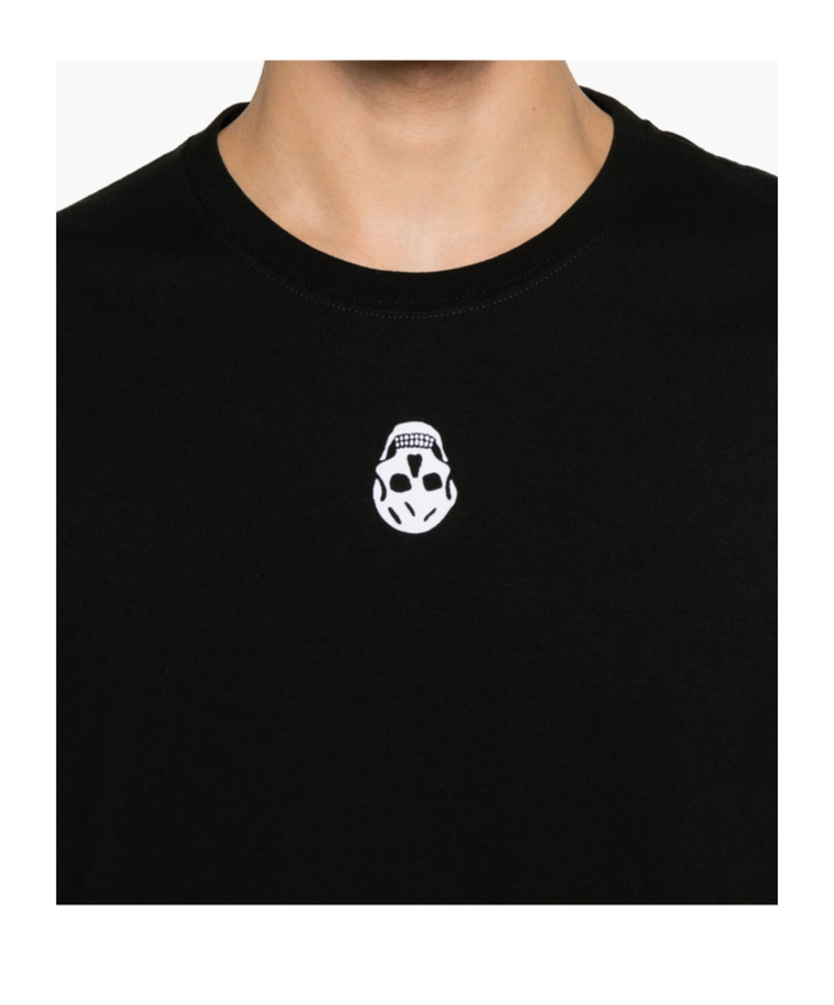 Alexander Mcqueen Mcqueen Flocked 'skull' T Shirt In Black