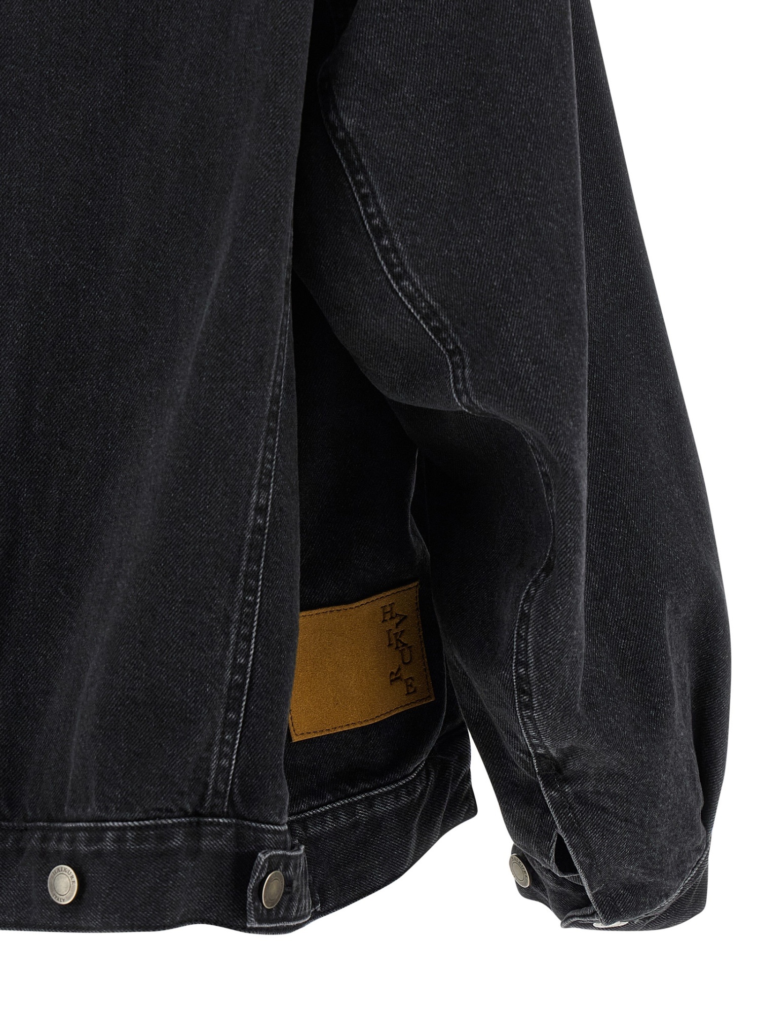 Haikure Button-down Long-sleeved Denim Jacket In Black