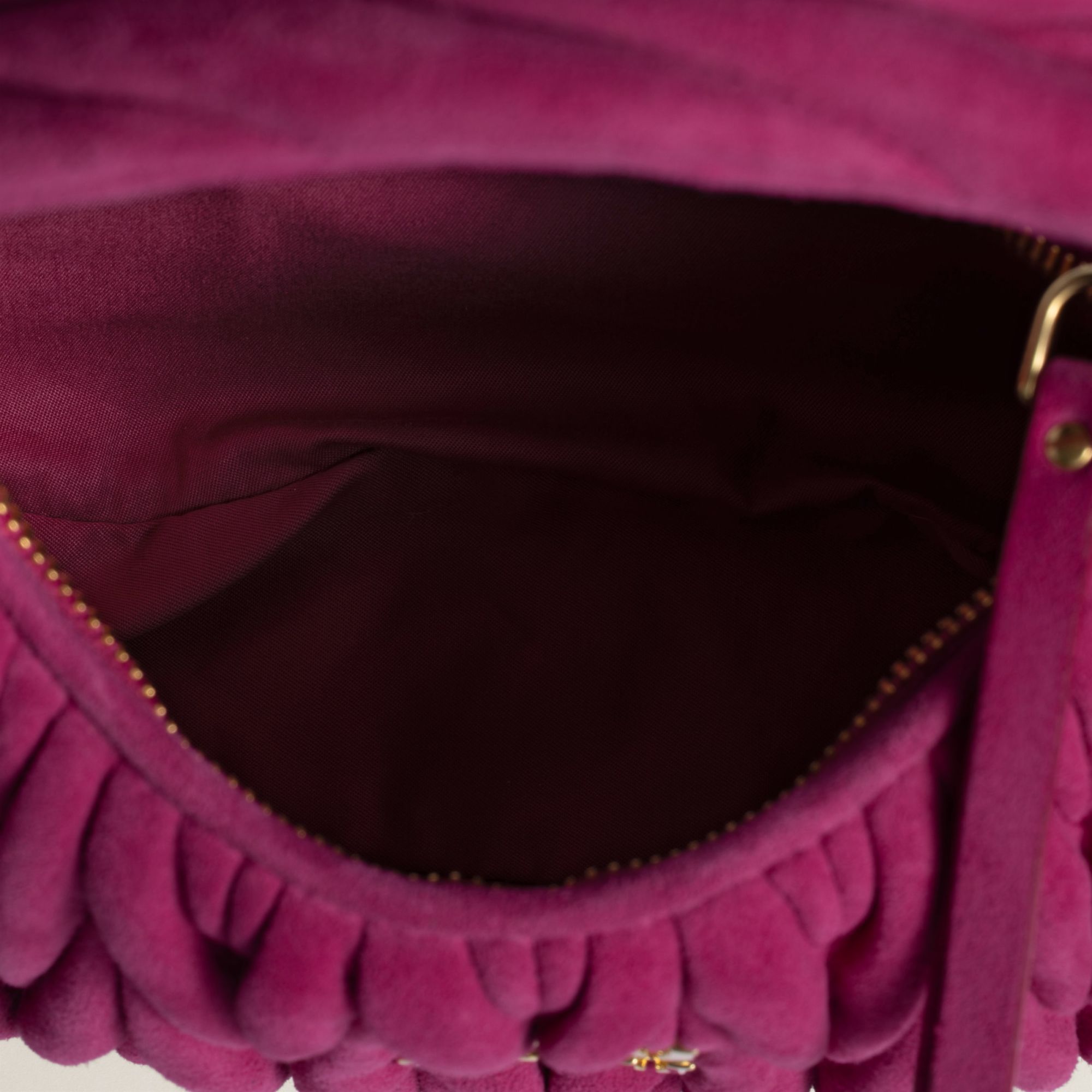 Miu Miu Wander Shoulder Bag In Burgundy