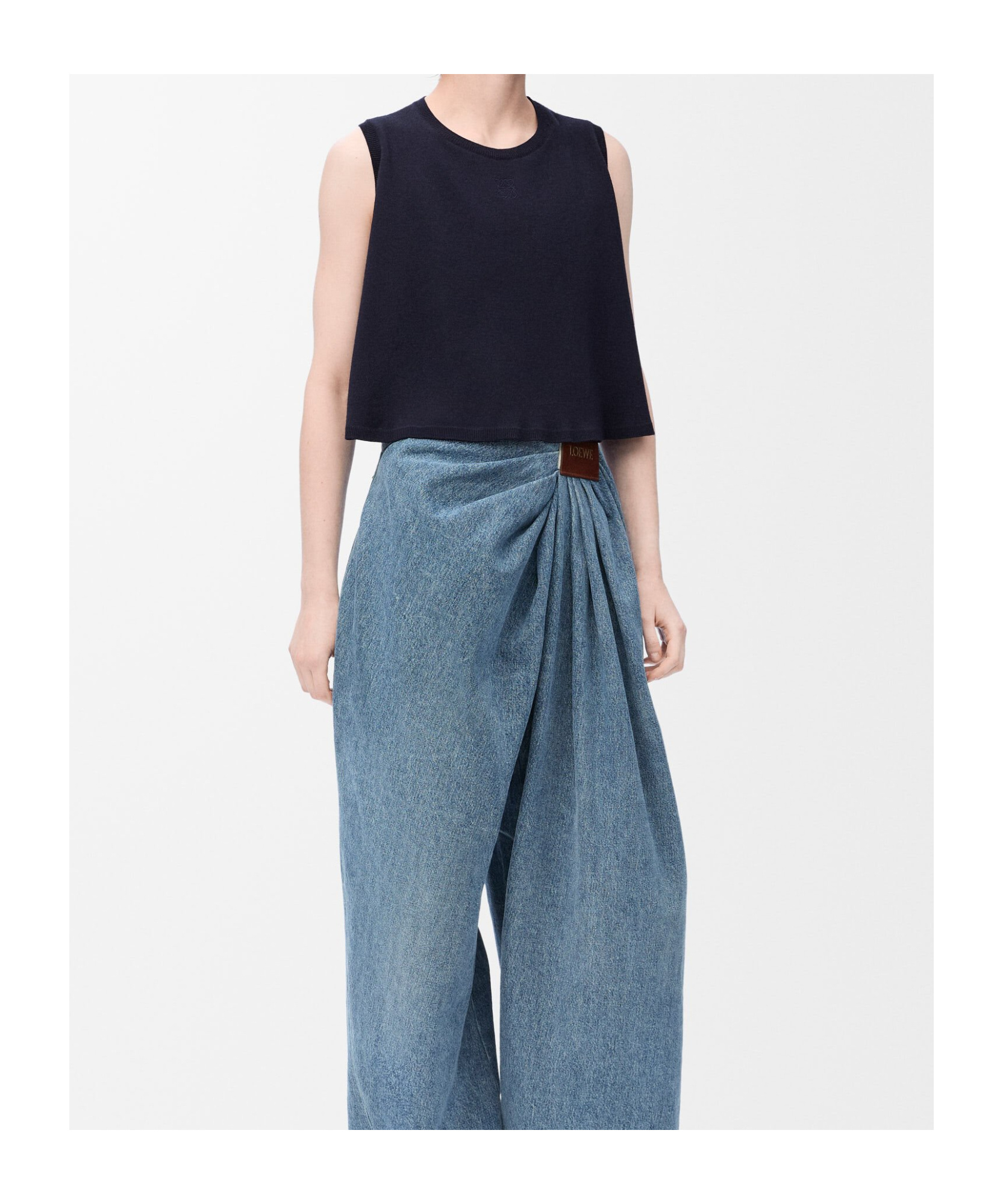 LOEWE SLEEVELESS SWEATER IN WOOL