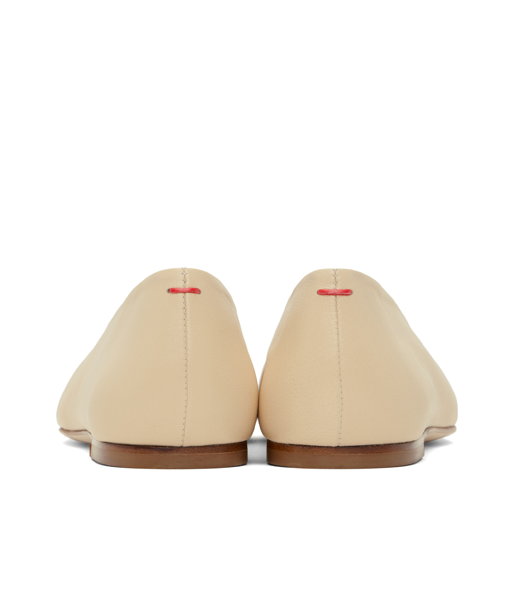 Aeyde Pointed Toe Flat Shoes With Minimalist Design In Nude