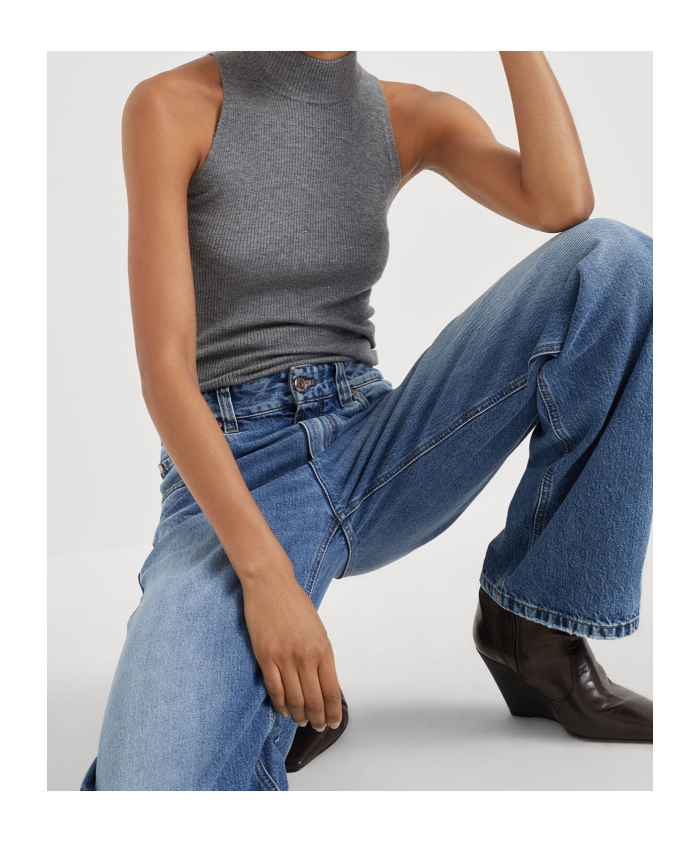 Brunello Cucinelli Sleeveless High Neckline Ribbed Top In Gray
