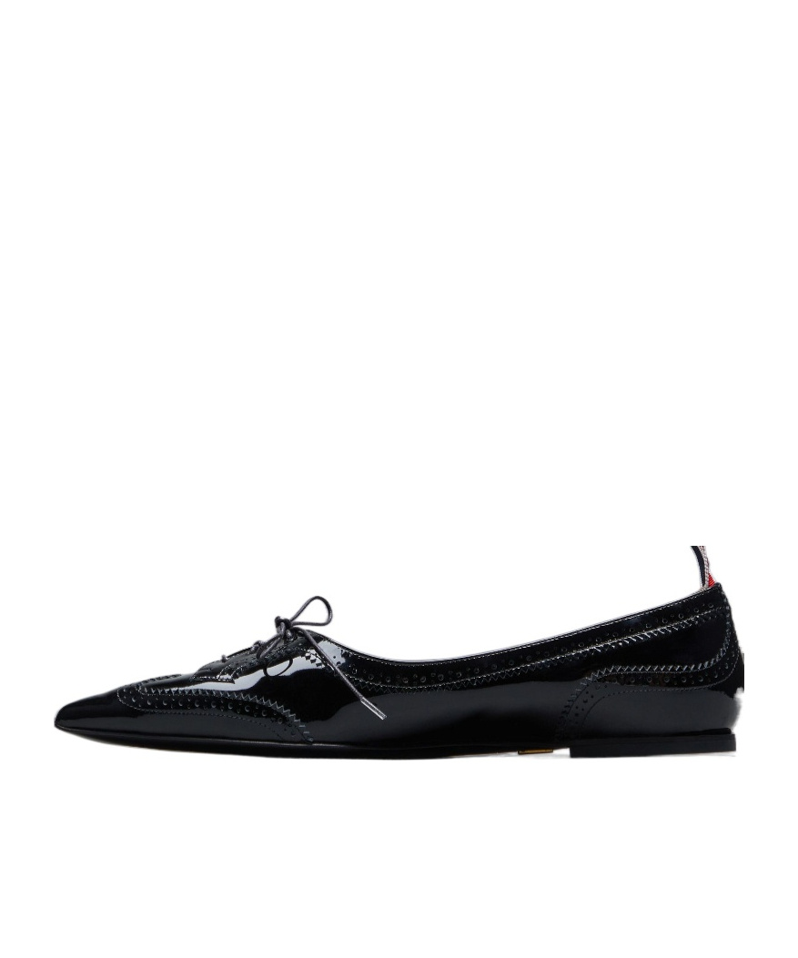 Shop Thom Browne Pointed-toe Leather Loafers In Black