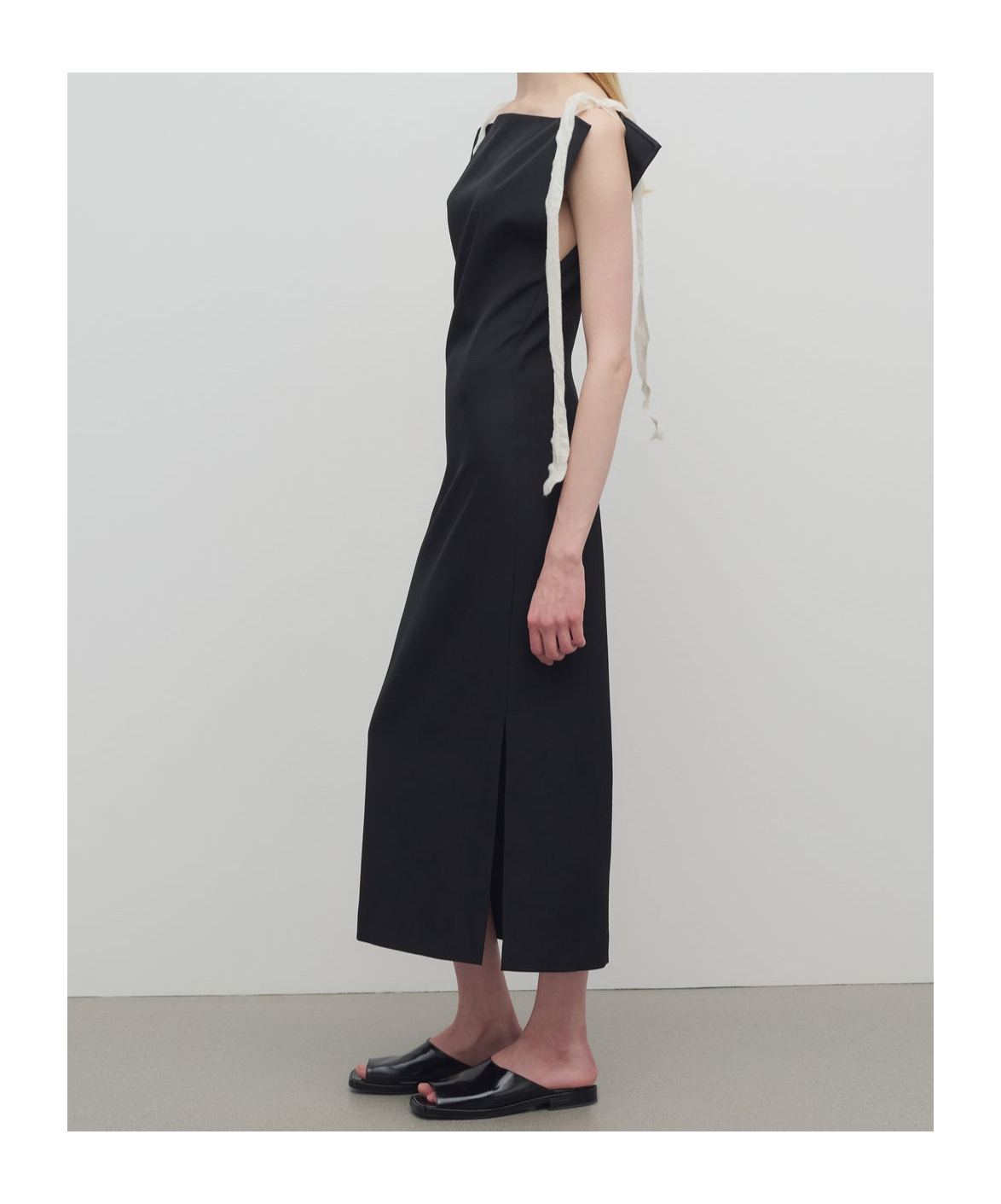 The Row Sleeveless Dress In Black