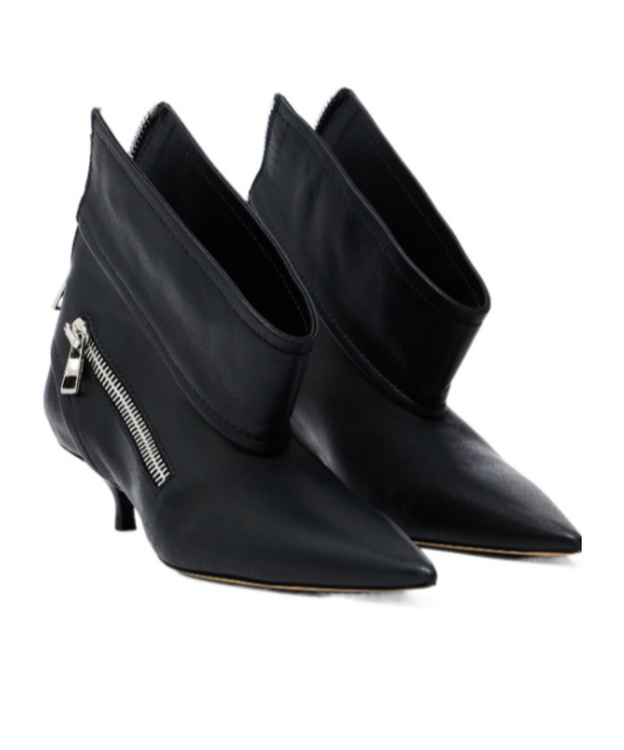 Jw Anderson Pointed Ankle Boots In Black